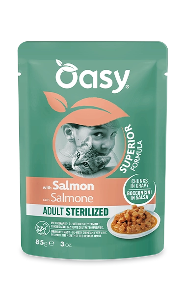 Oasy Wet Lachsstückchen für ausgewachsene, sterilisierte Katzen Beutel 85 g
