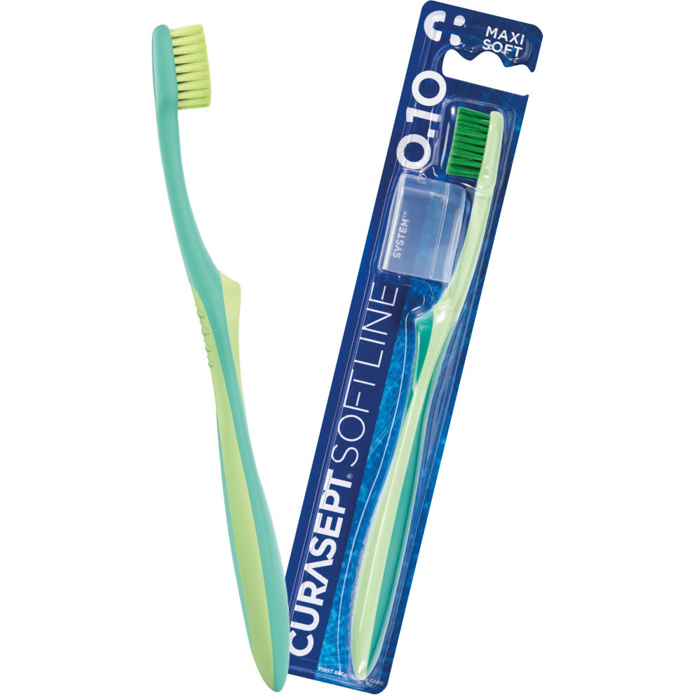 Curasept Spazzolino Maxi Soft 010 -4